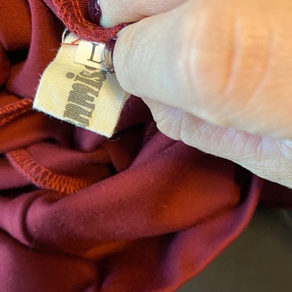 Oversized Maroon cowl neckline long sleeve maxi - Picture 6 of 6